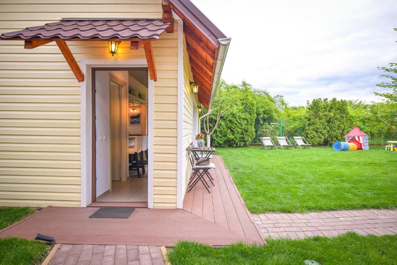 Happy Place - Casuta Galbena Domnesti  Exterior foto